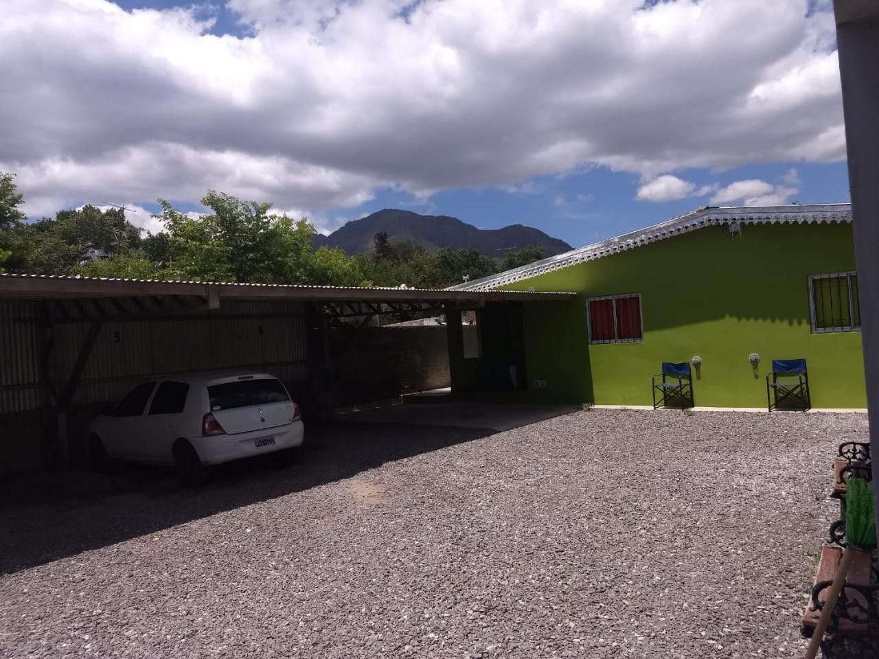 Hostal Tabak Capilla del Monte Exterior photo